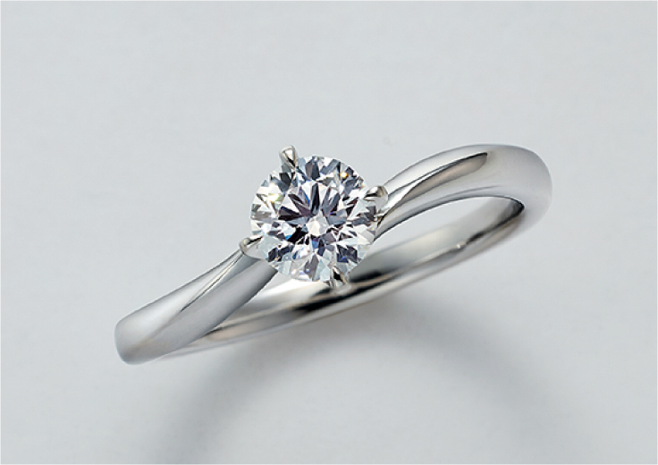 婚約指輪のデザインを選ぶ