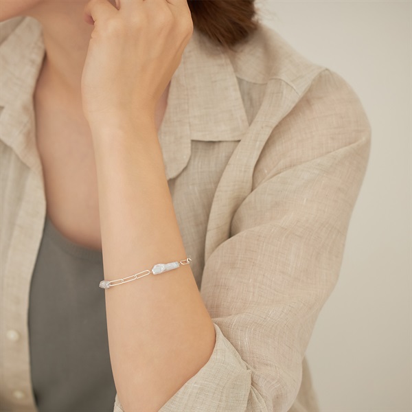 4℃ シルバーパールブレスレット